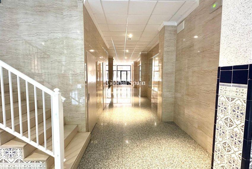 Resale - PENTHOUSE -
TORREVIEJA - Center