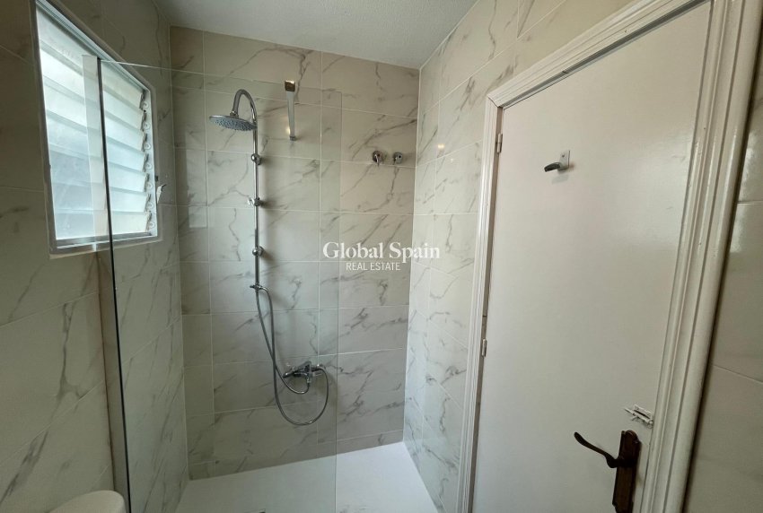 Resale - PENTHOUSE -
TORREVIEJA - Center