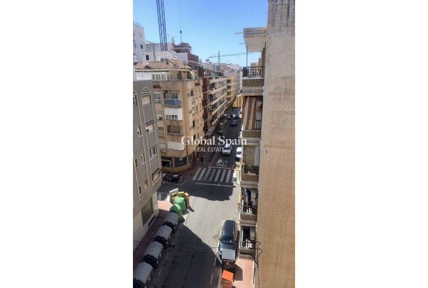 Resale - PENTHOUSE -
TORREVIEJA - Center