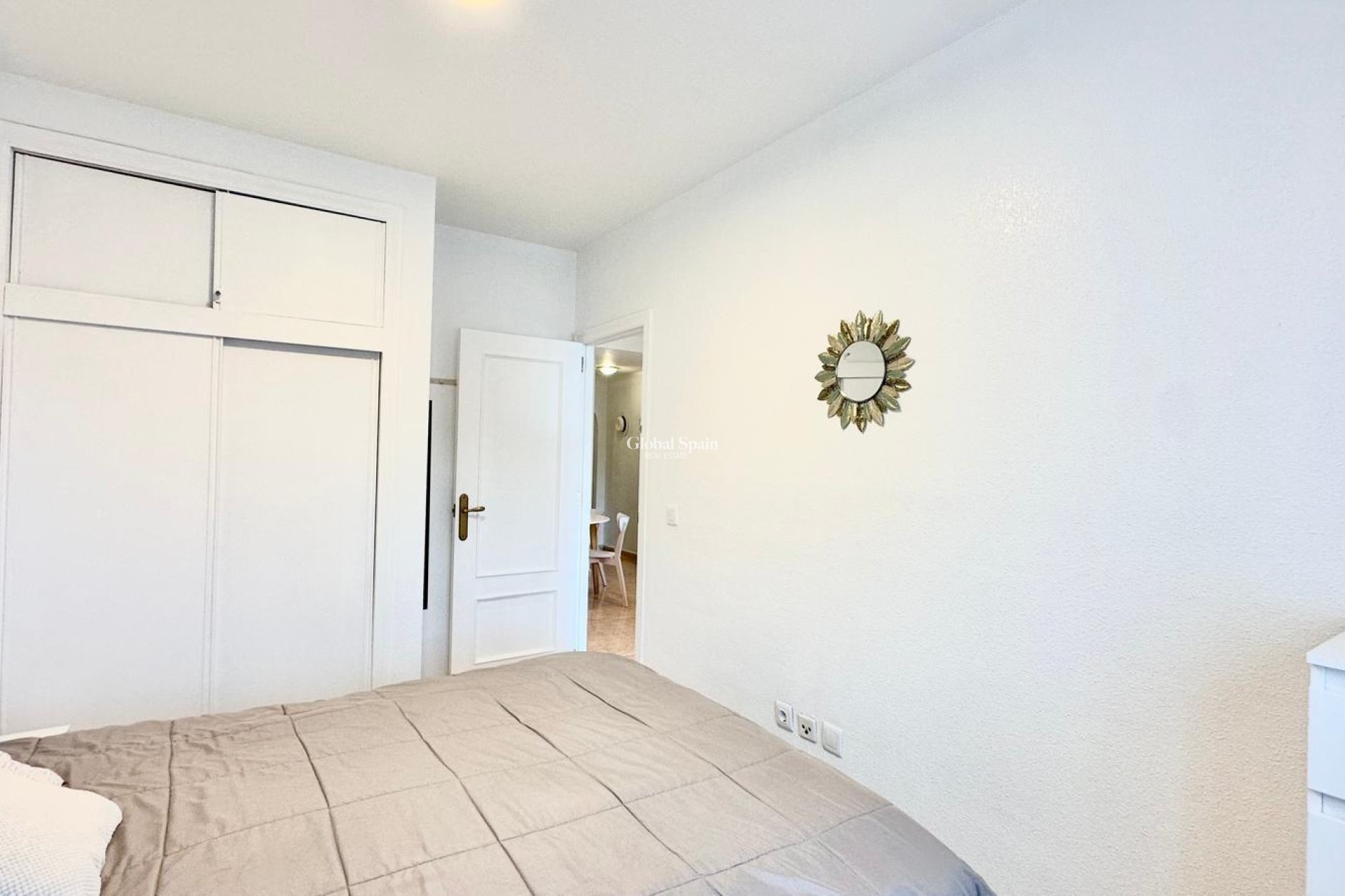 Resale - PENTHOUSE -
TORREVIEJA - Center