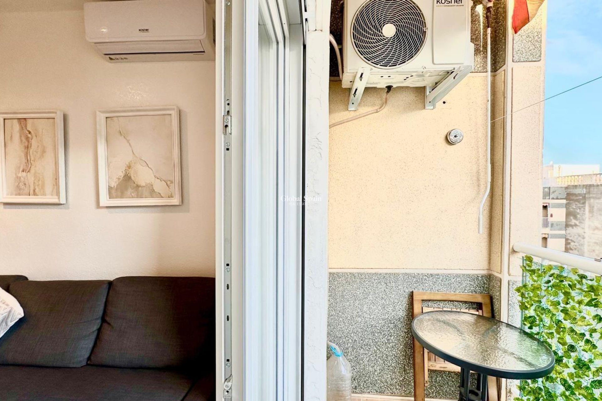 Resale - PENTHOUSE -
TORREVIEJA - Center