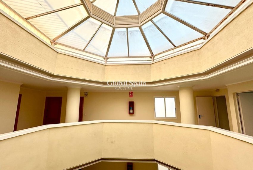 Resale - PENTHOUSE -
TORREVIEJA - Center