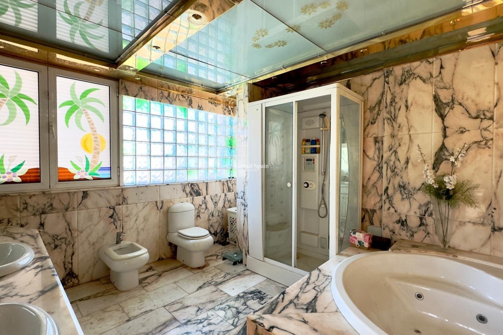 Resale - PENTHOUSE -
TORREVIEJA - Center