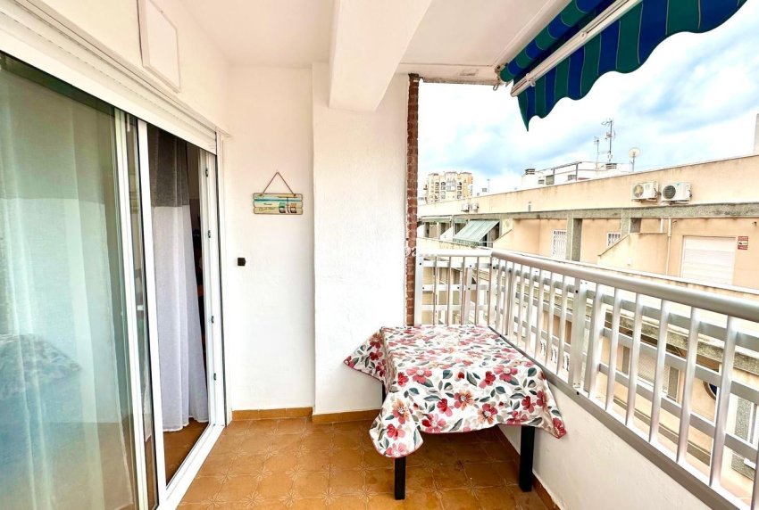 Resale - PENTHOUSE -
TORREVIEJA - Center