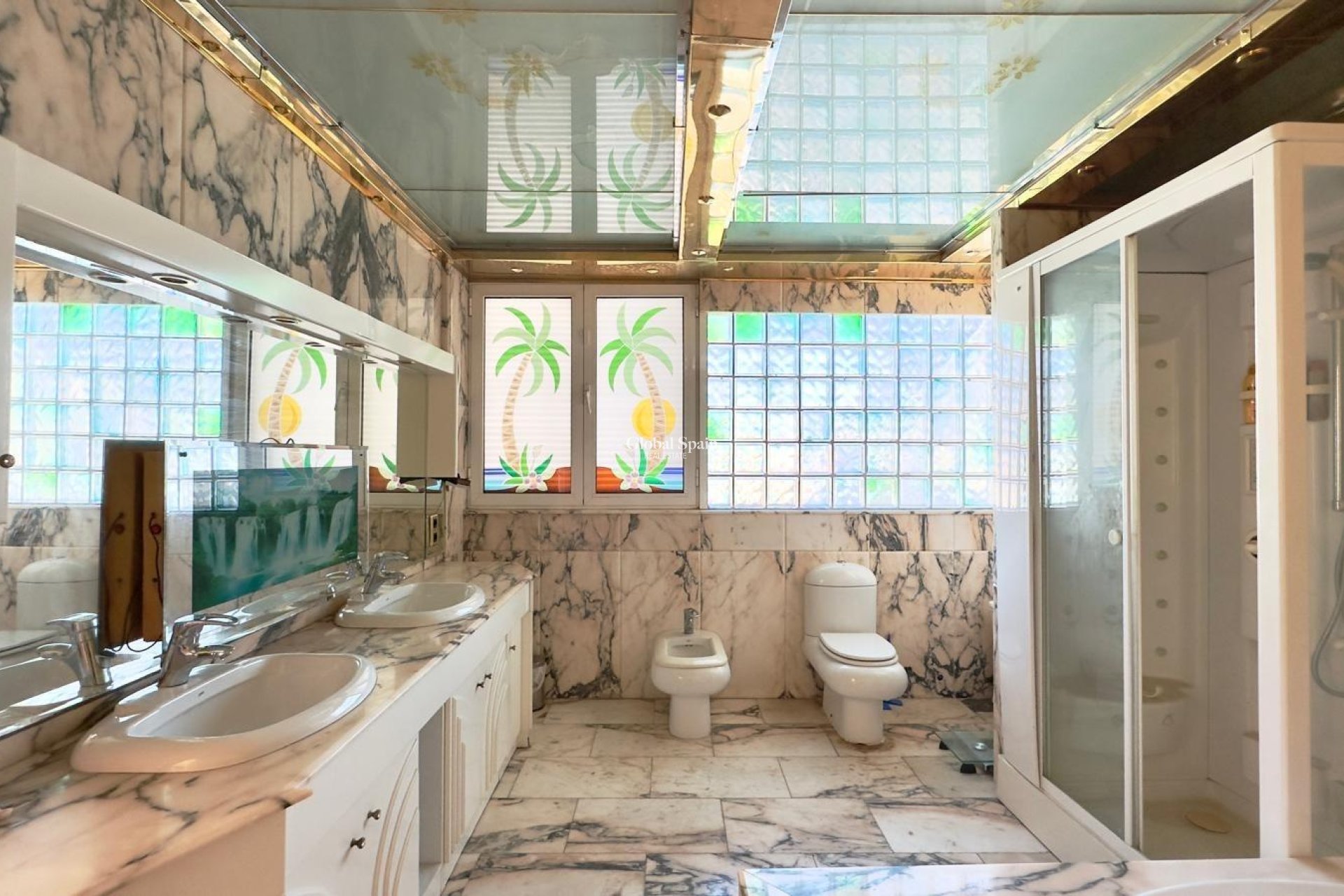 Resale - PENTHOUSE -
TORREVIEJA - Center