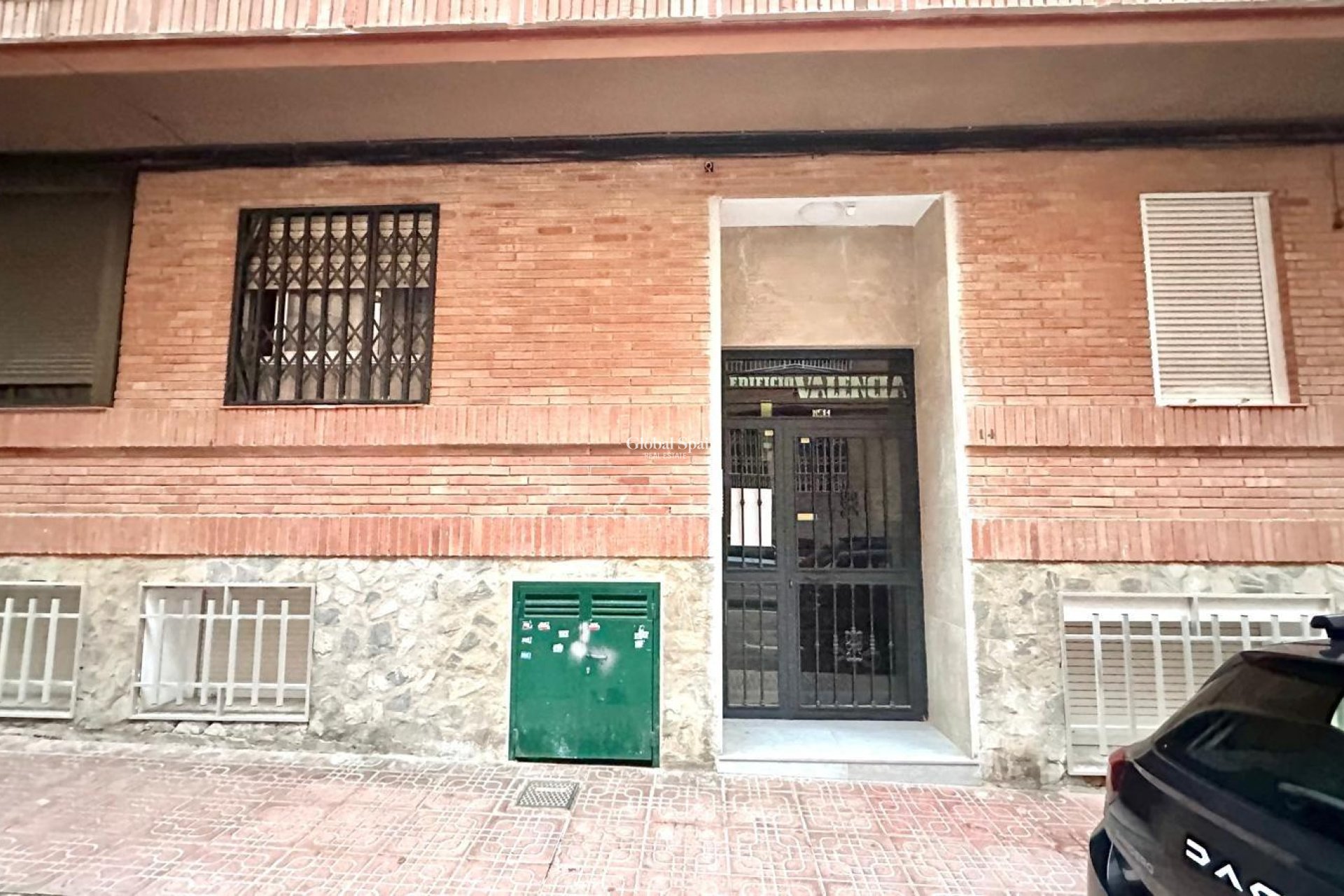 Resale - PENTHOUSE -
TORREVIEJA - Center