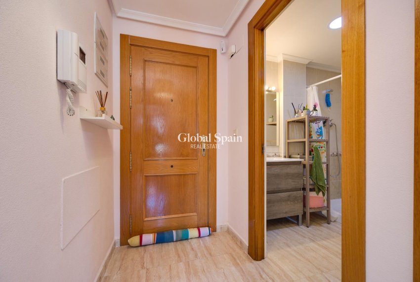 Resale - PENTHOUSE -
TORREVIEJA - Center