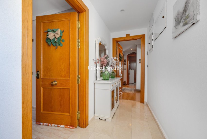 Resale - PENTHOUSE -
TORREVIEJA - Center