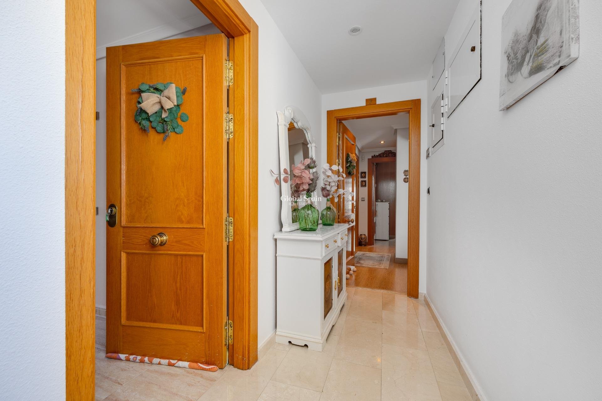 Resale - PENTHOUSE -
TORREVIEJA - Center