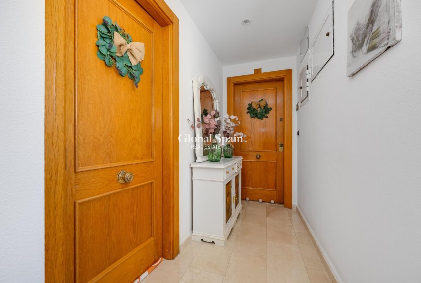 Resale - PENTHOUSE -
TORREVIEJA - Center