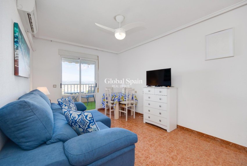 Resale - PENTHOUSE -
TORREVIEJA - Center