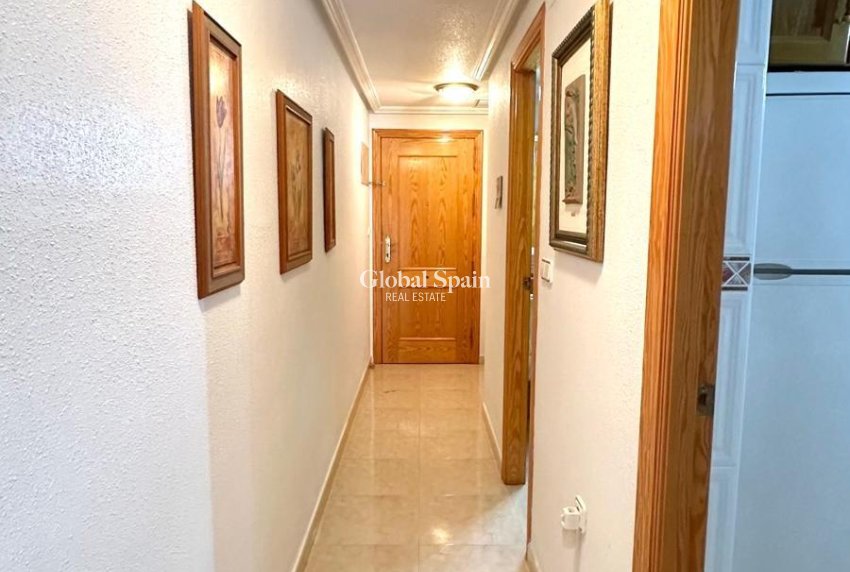 Resale - PENTHOUSE -
TORREVIEJA - Center