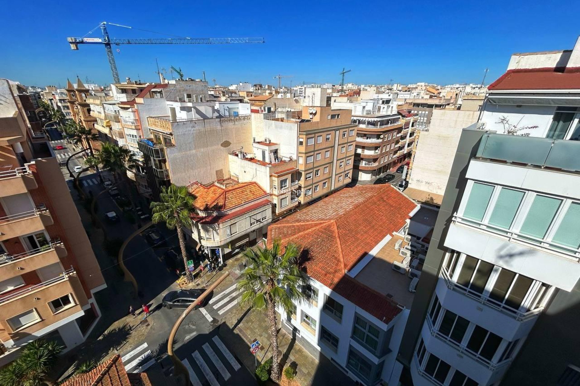 Resale - PENTHOUSE -
TORREVIEJA - Center