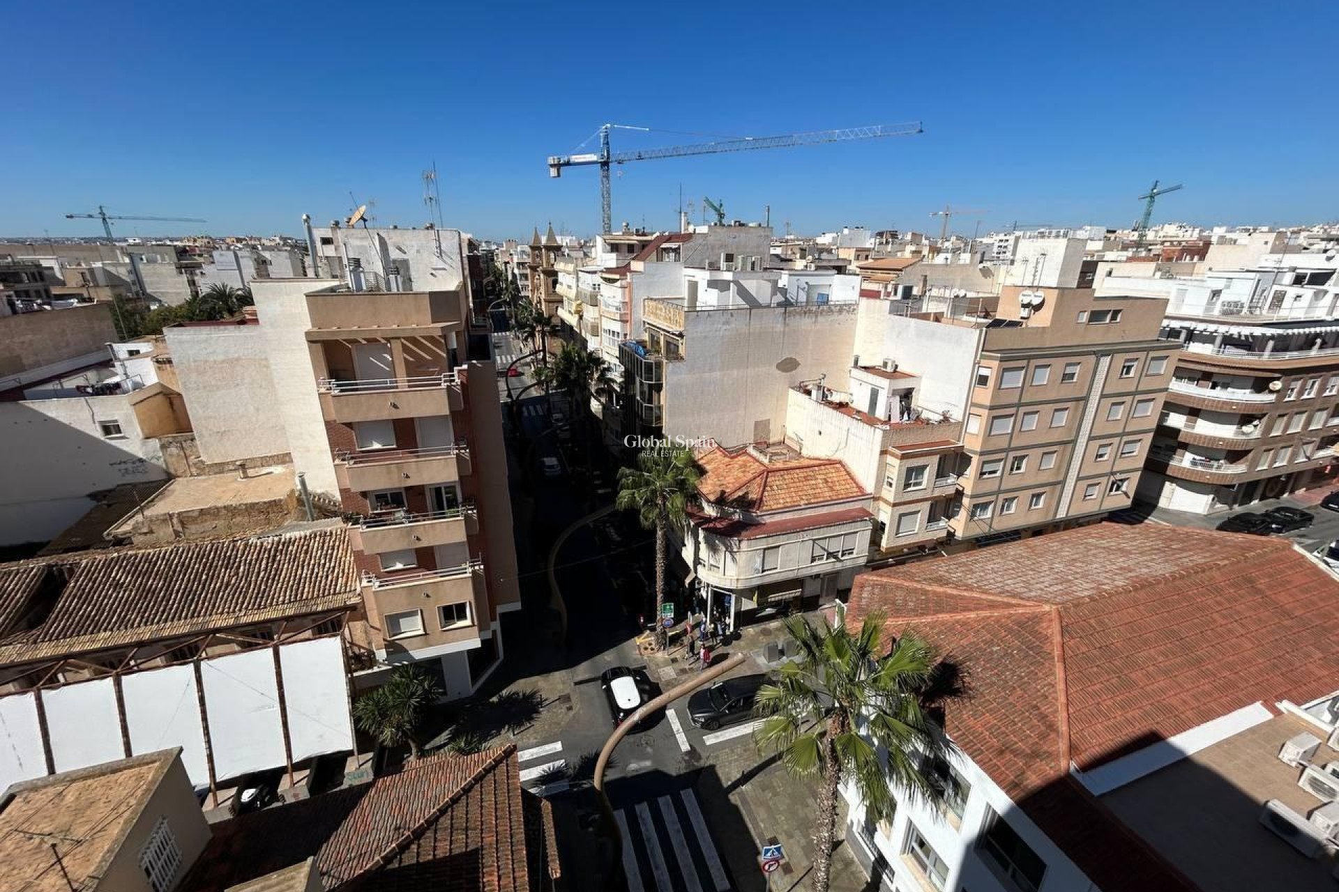 Resale - PENTHOUSE -
TORREVIEJA - Center