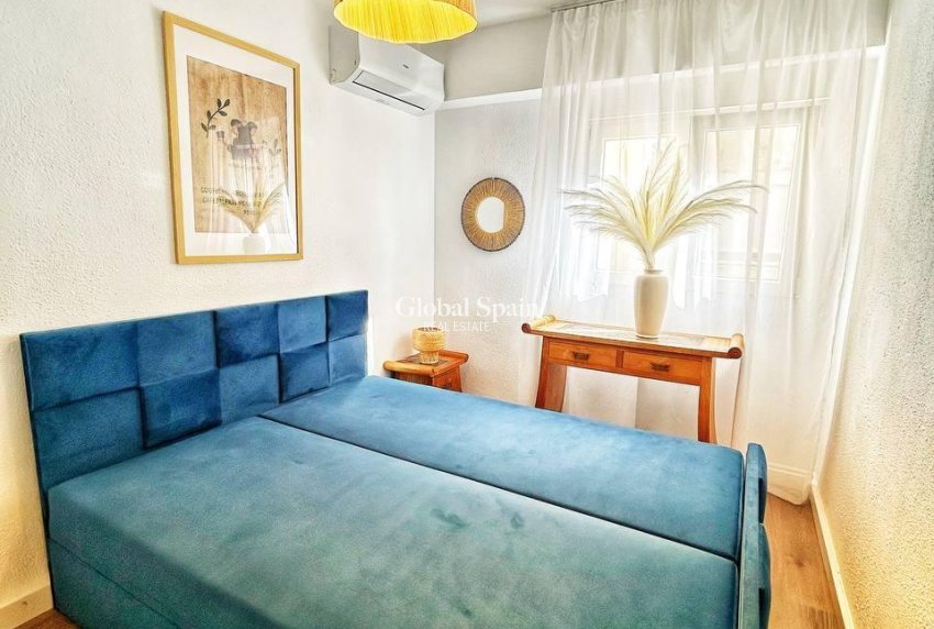 Resale - PENTHOUSE -
TORREVIEJA - Center