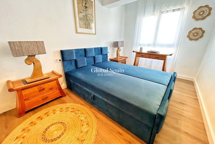 Resale - PENTHOUSE -
TORREVIEJA - Center