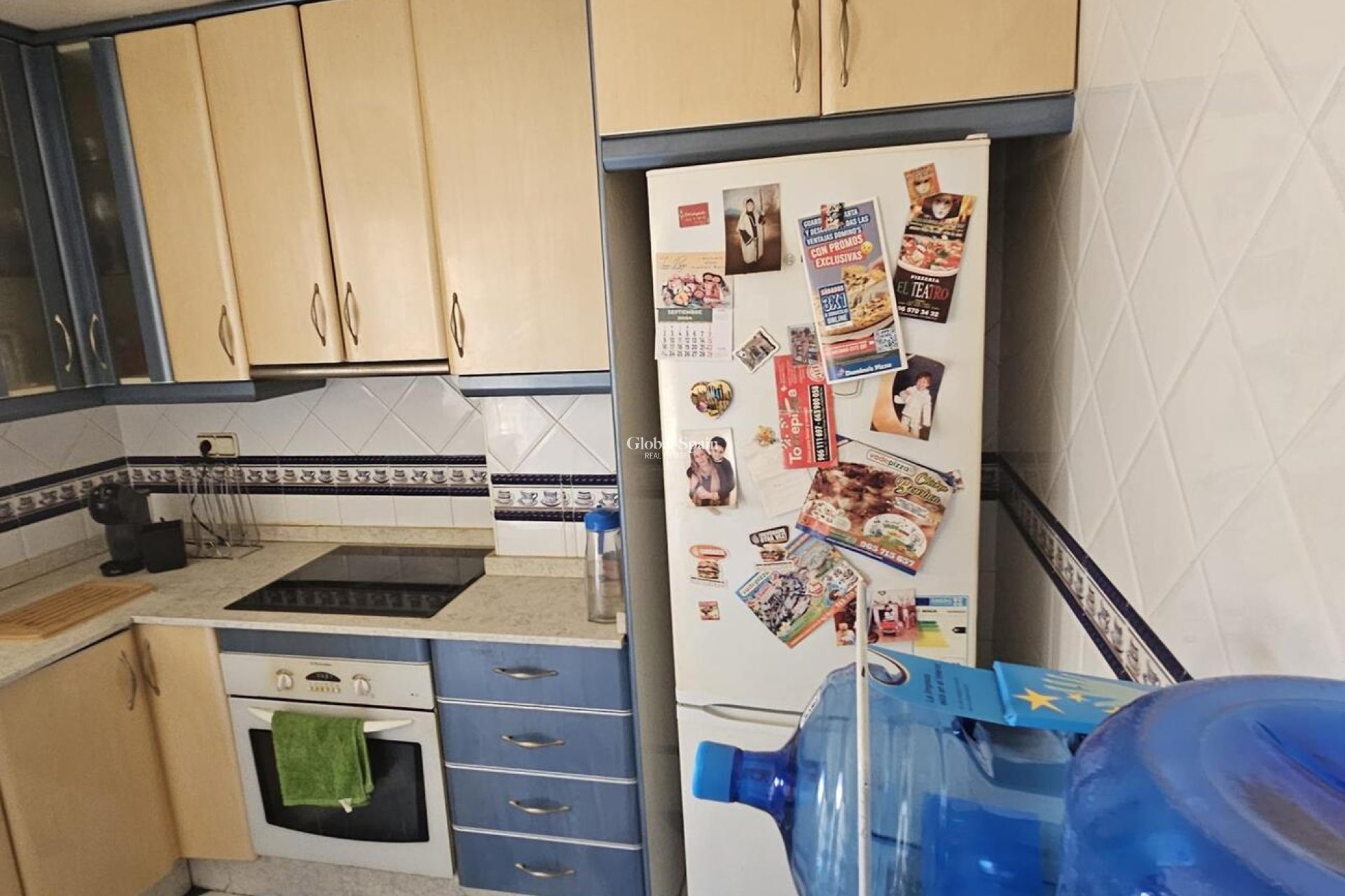 Resale - PENTHOUSE -
TORREVIEJA - CENTRE