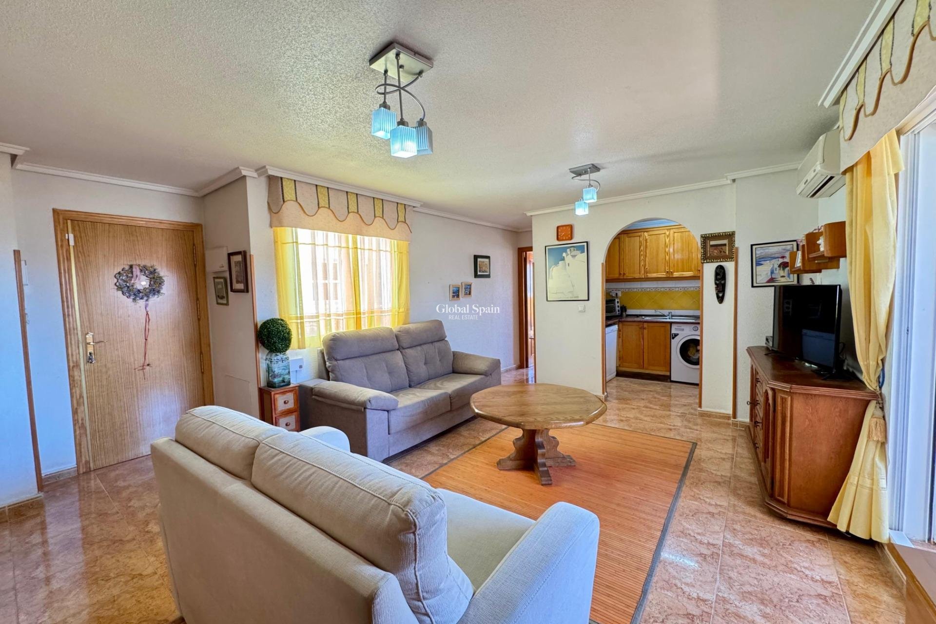 Resale - Penthouse -
TORREVIEJA - Centro