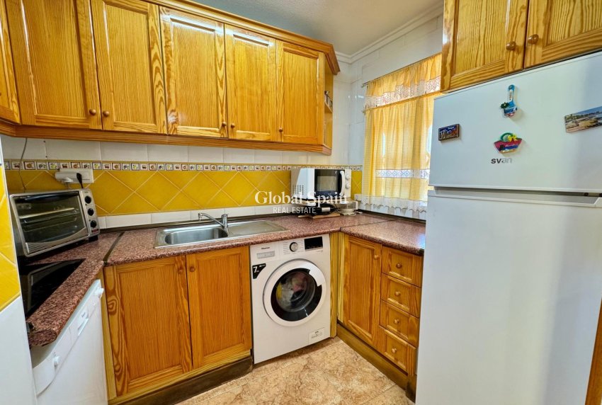 Resale - Penthouse -
TORREVIEJA - Centro