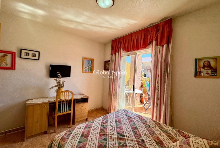 Resale - Penthouse -
TORREVIEJA - Centro