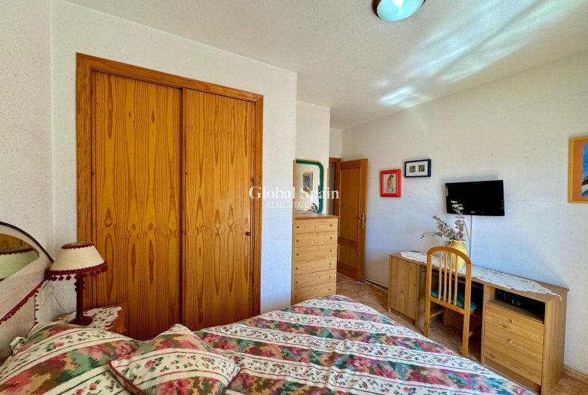 Resale - Penthouse -
TORREVIEJA - Centro