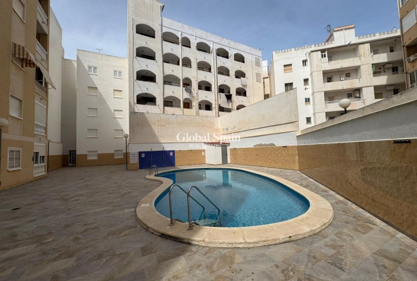 Resale - PENTHOUSE -
TORREVIEJA - Centro