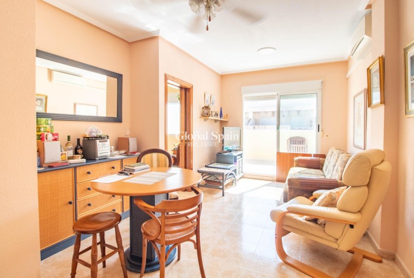 Resale - PENTHOUSE -
TORREVIEJA - Centro