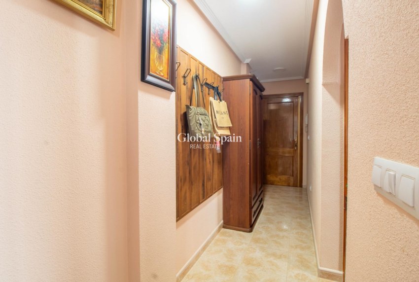 Resale - PENTHOUSE -
TORREVIEJA - Centro