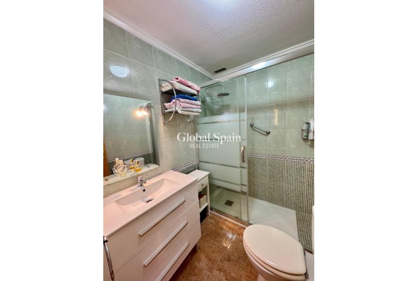 Resale - Penthouse -
TORREVIEJA - Centro