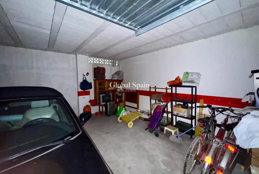 Resale - Penthouse -
TORREVIEJA - Centro