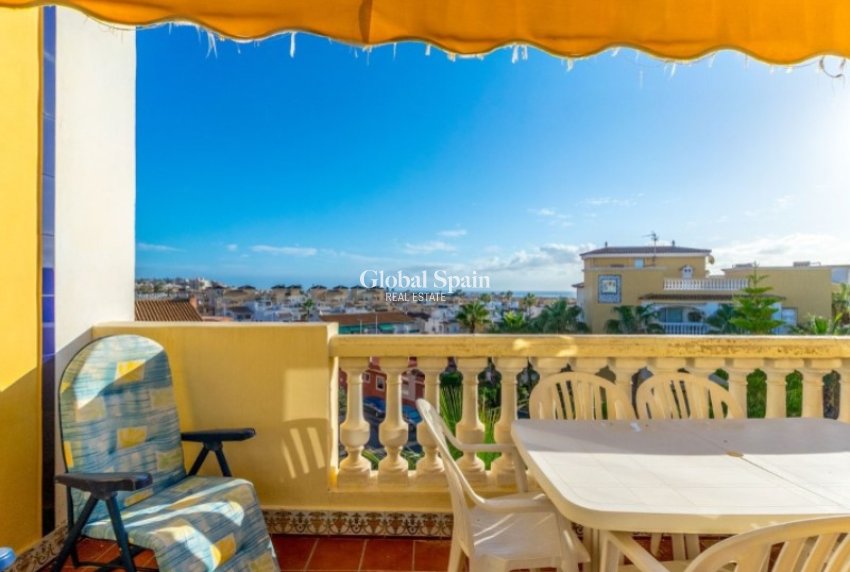 Resale - PENTHOUSE -
TORREVIEJA - Costa Blanca