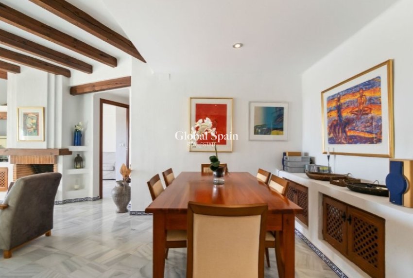 Resale - PENTHOUSE -
TORREVIEJA - Costa Blanca