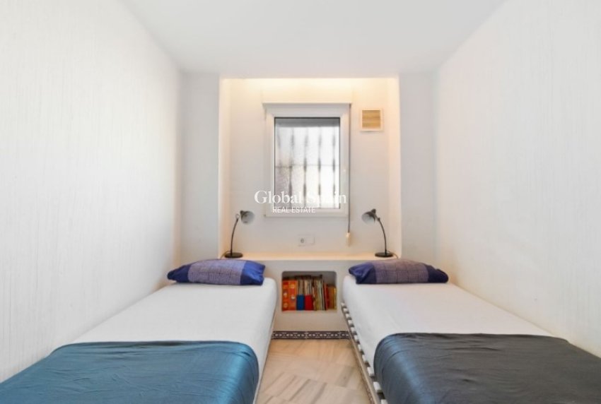 Resale - PENTHOUSE -
TORREVIEJA - Costa Blanca