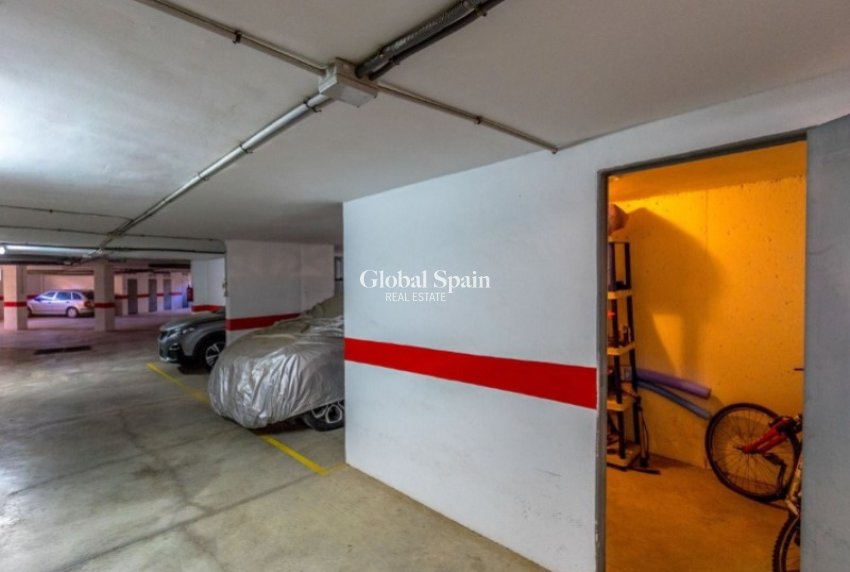 Resale - PENTHOUSE -
TORREVIEJA - Costa Blanca