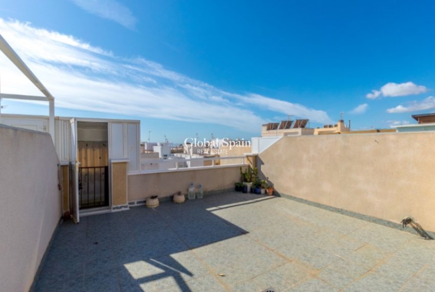 Resale - PENTHOUSE -
TORREVIEJA - Costa Blanca