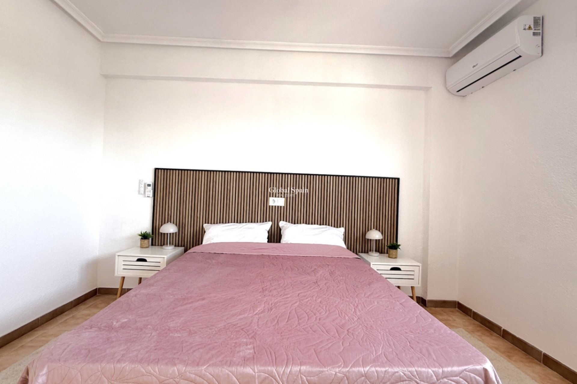 Resale - PENTHOUSE -
TORREVIEJA - Costa Blanca