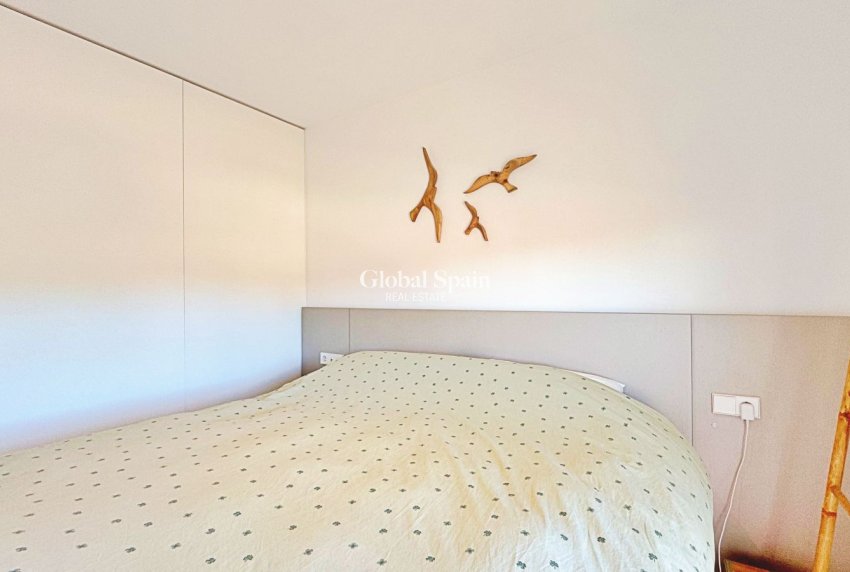 Resale - PENTHOUSE -
TORREVIEJA - Costa Blanca