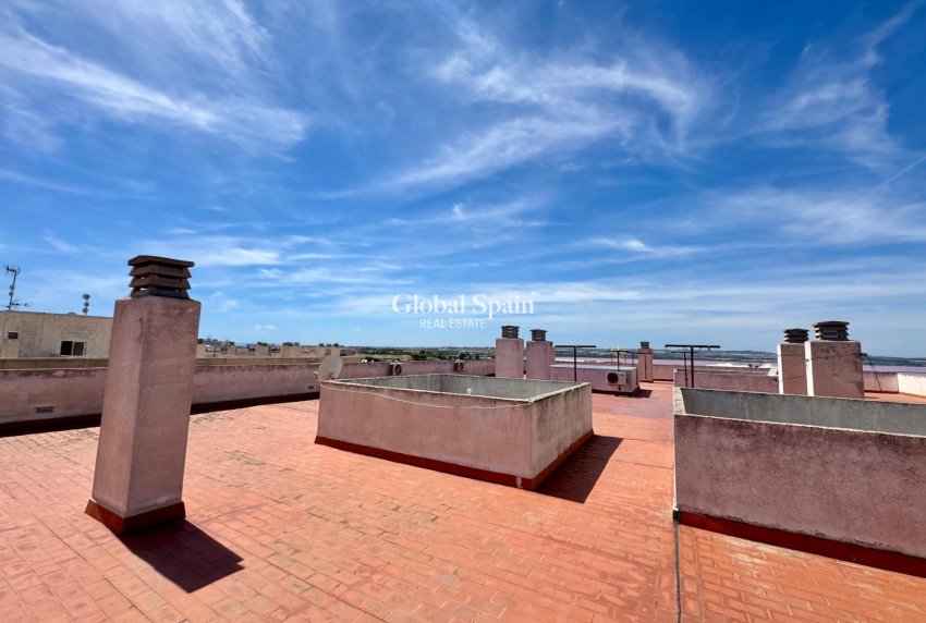 Resale - PENTHOUSE -
TORREVIEJA - Costa Blanca