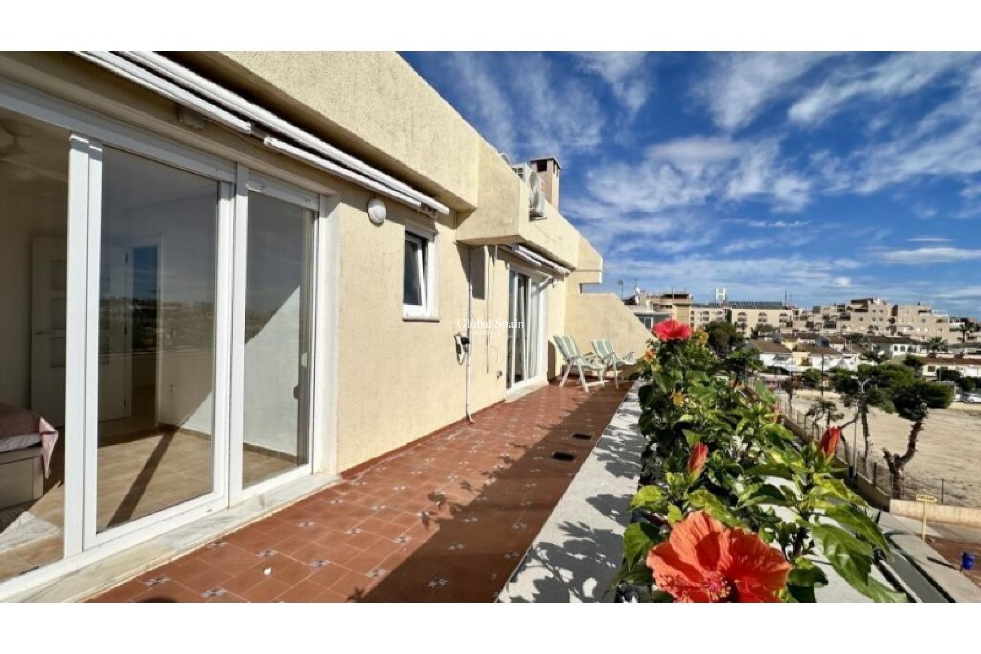 Resale - PENTHOUSE -
TORREVIEJA - Costa Blanca