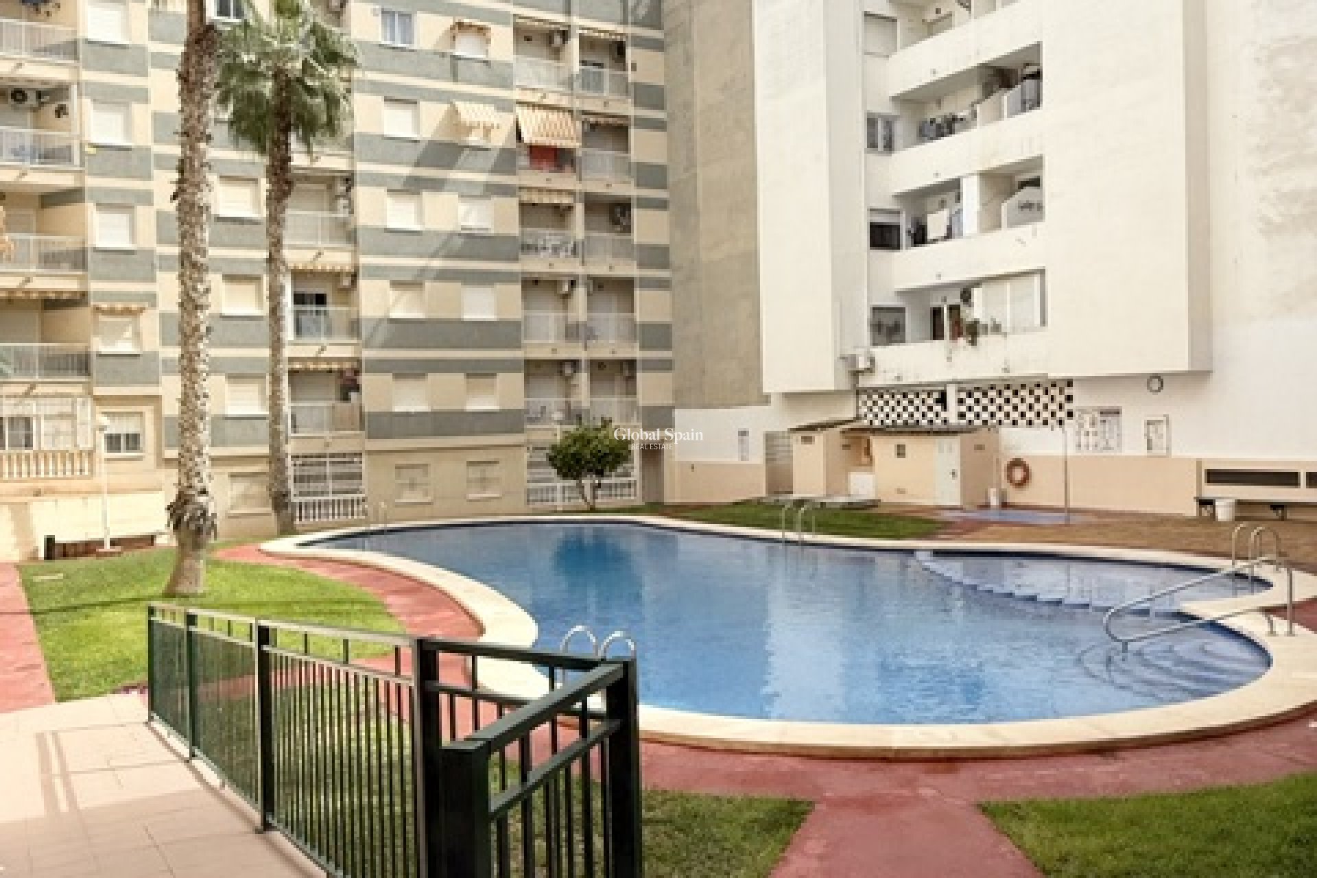Resale - PENTHOUSE -
TORREVIEJA - Costa Blanca