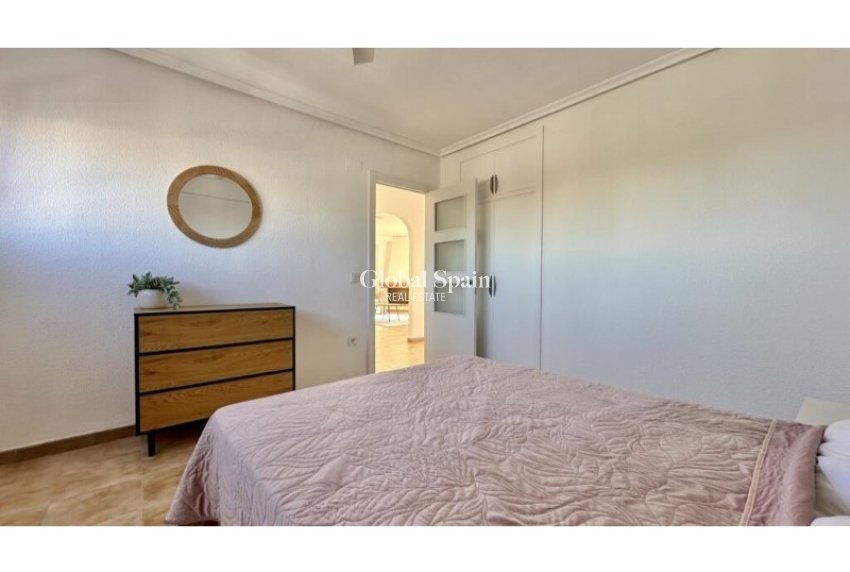 Resale - PENTHOUSE -
TORREVIEJA - Costa Blanca