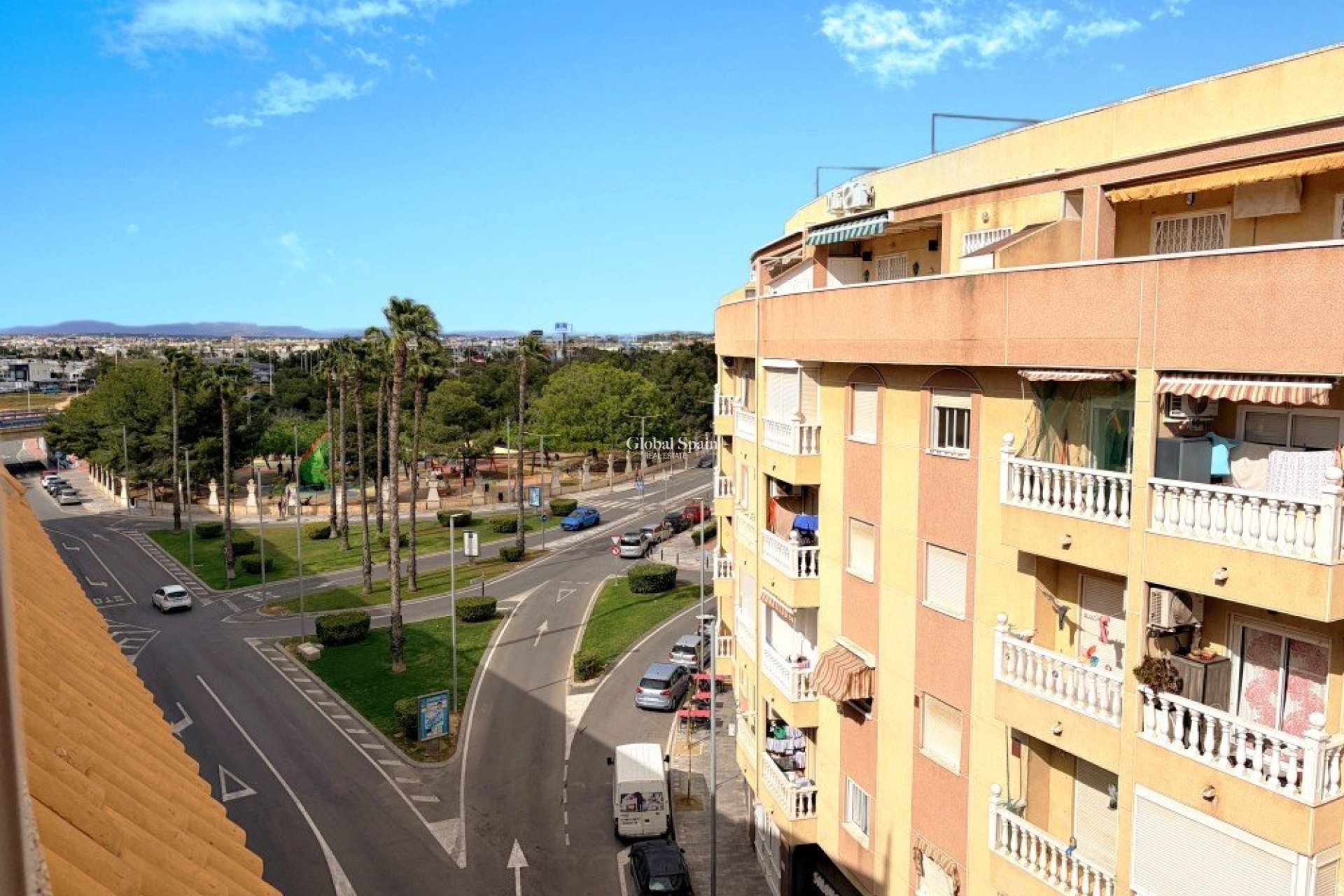 Resale - PENTHOUSE -
TORREVIEJA - Costa Blanca