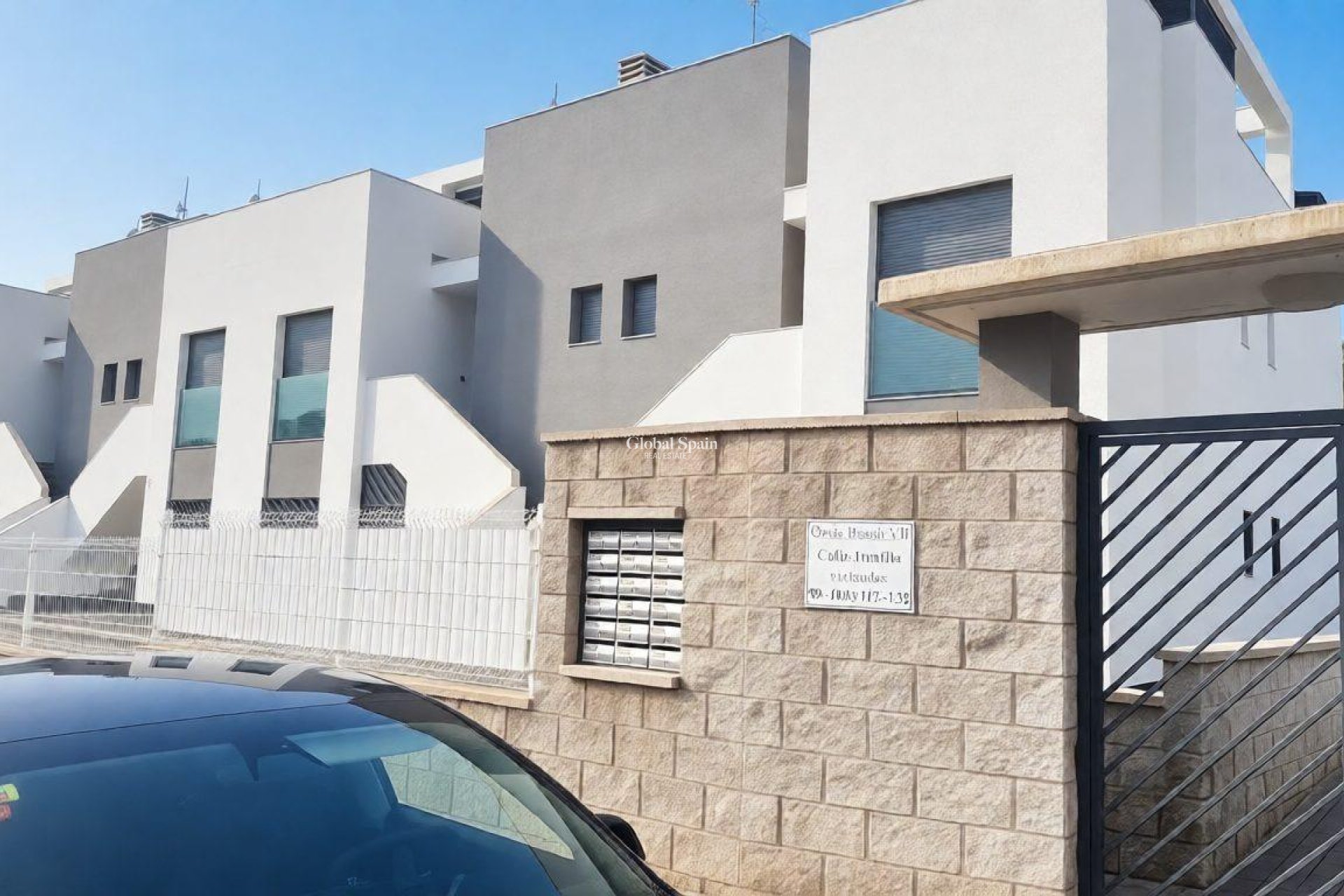 Resale - PENTHOUSE -
TORREVIEJA - Costa Blanca
