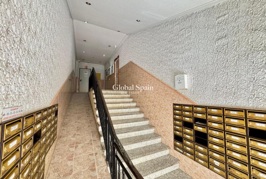 Resale - PENTHOUSE -
TORREVIEJA - Costa Blanca