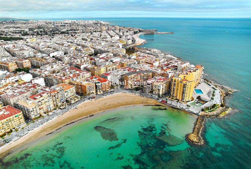 Resale - PENTHOUSE -
TORREVIEJA - Costa Blanca