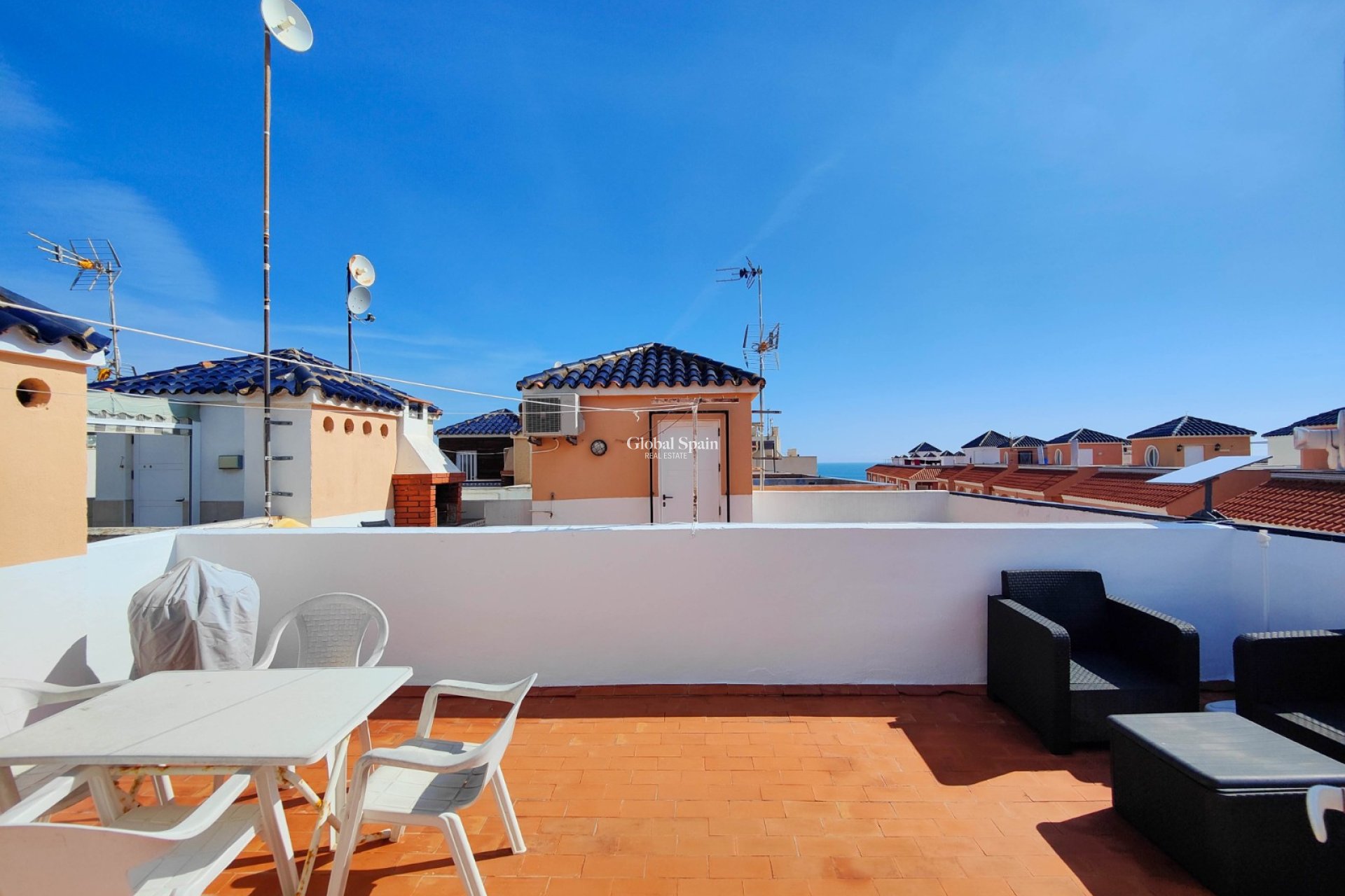 Resale - PENTHOUSE -
TORREVIEJA - Costa Blanca