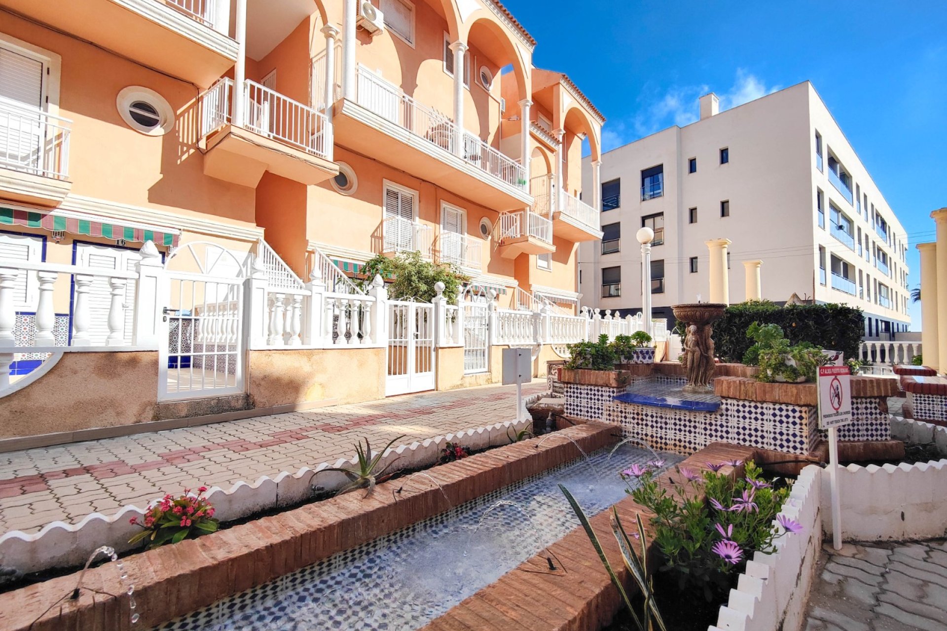 Resale - PENTHOUSE -
TORREVIEJA - Costa Blanca