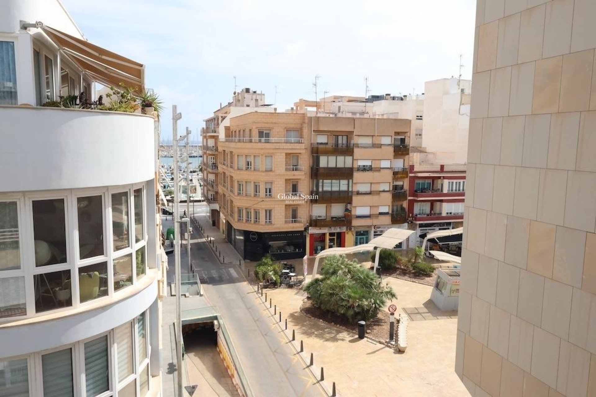Resale - PENTHOUSE -
TORREVIEJA - Costa Blanca