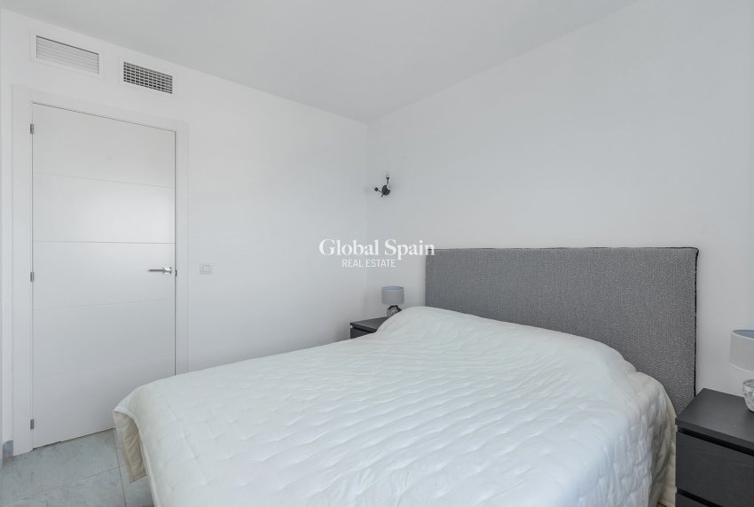 Resale - PENTHOUSE -
TORREVIEJA - Costa Blanca