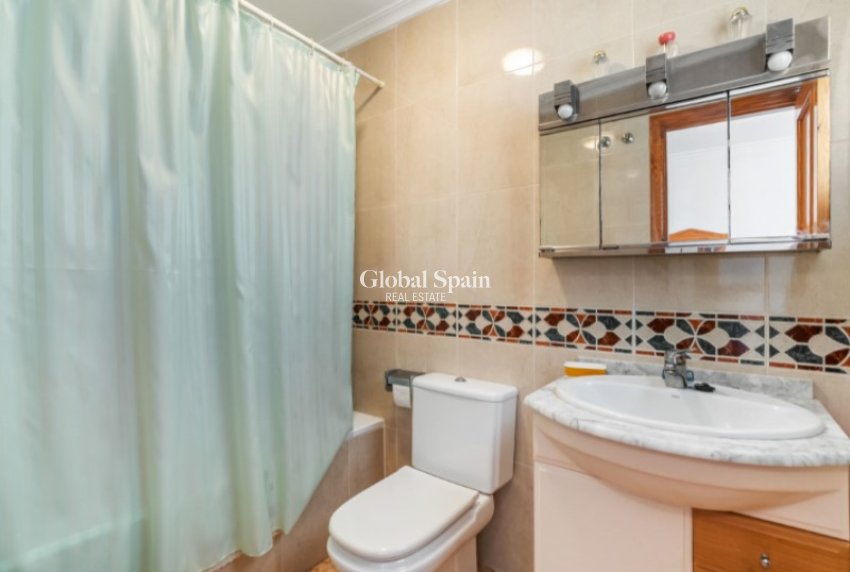 Resale - PENTHOUSE -
TORREVIEJA - Costa Blanca